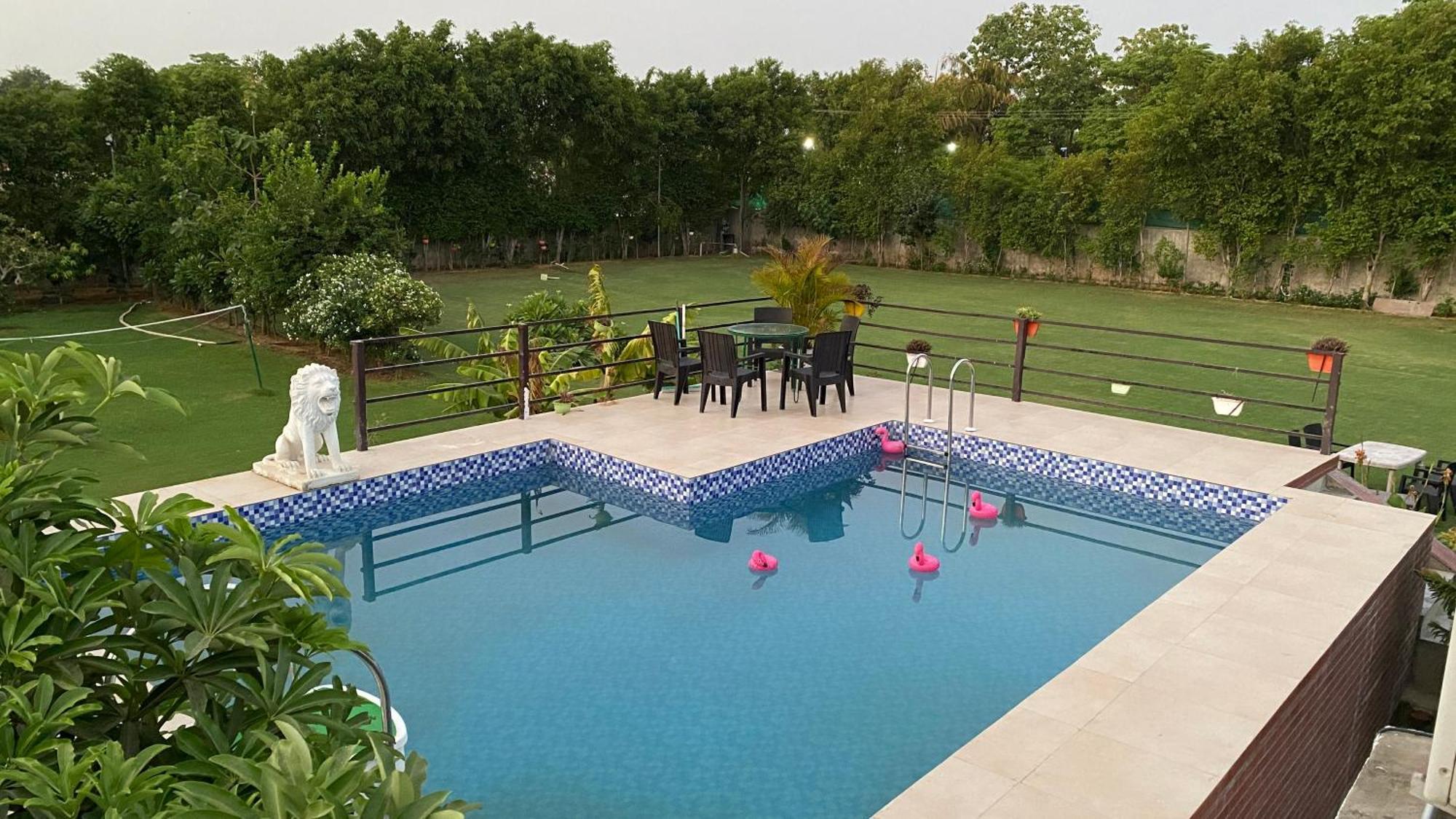 The Singh Farm Cosy Private Pool Farm Villa Gurgáon Kültér fotó